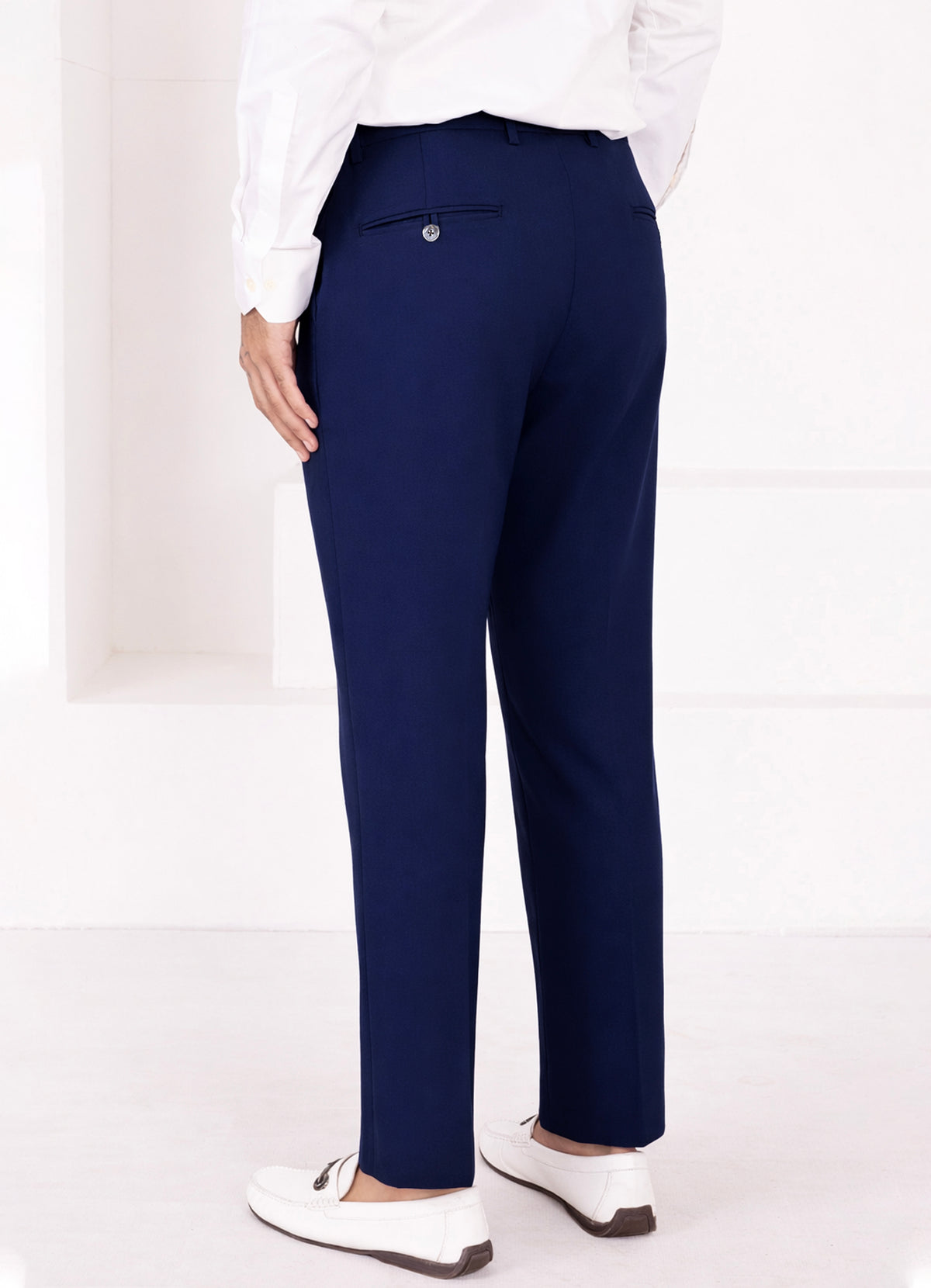 Sapphire Blue Worsted Wool 4 Way Stretch Wrinkle Free Fluid Drape Fabric Double Breasted Suit