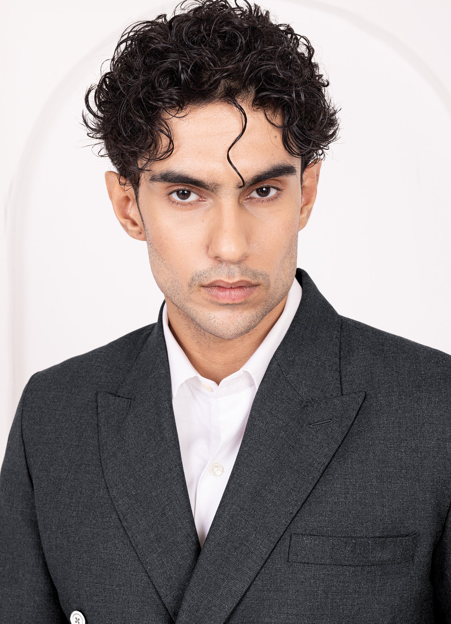 Charcoal Gray Worsted Wool 4 Way Stretch Wrinkle Free Fluid Drape Fabric Double Breasted Suit