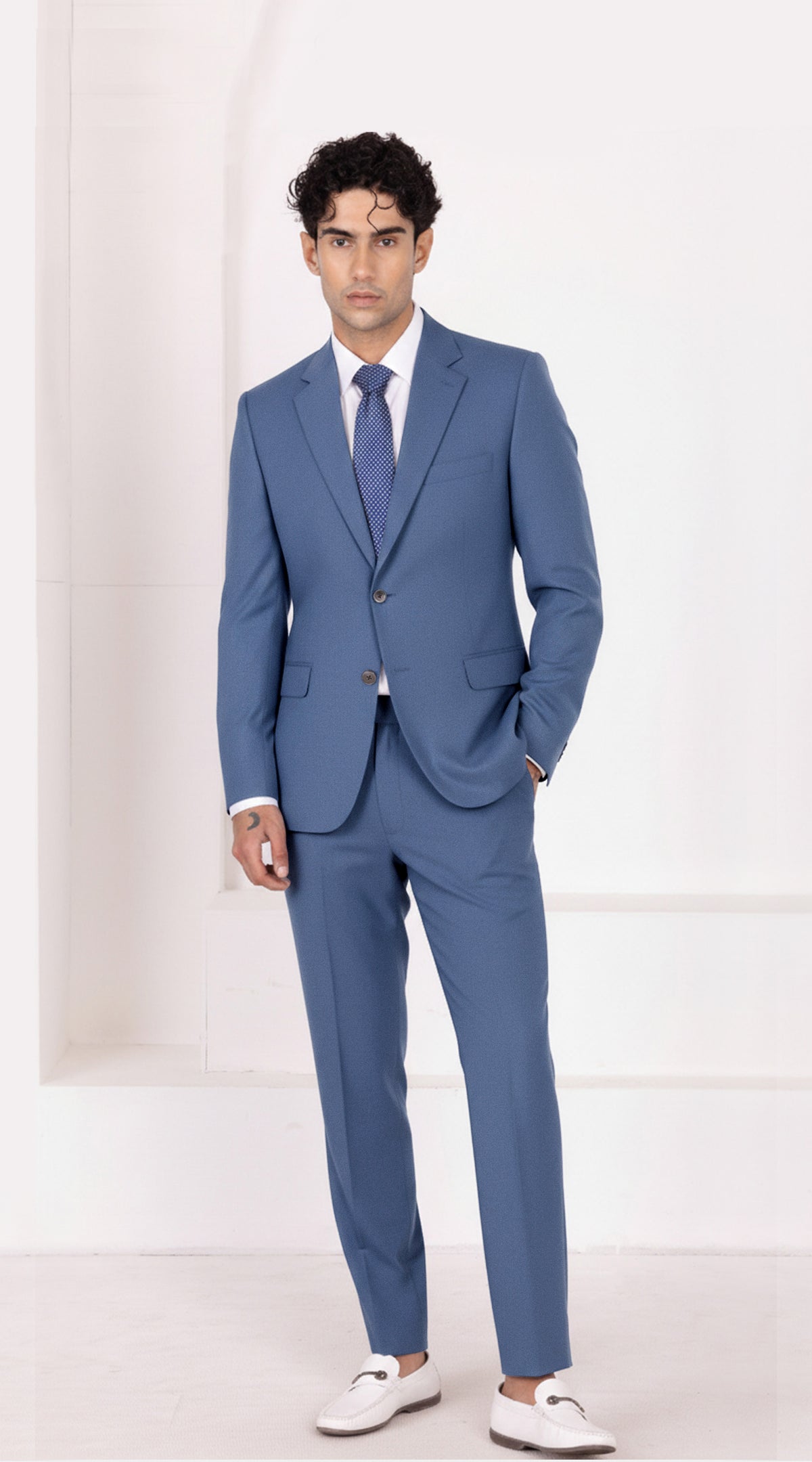 Marble Blue Worsted Wool 4-Way Stretch Wrinkle-Free Fluid Drape Fabric Single Breasted Suit